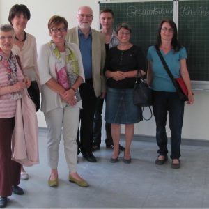 Rheinbacher SPD im Gespräch mit der Stellv. Schulleiterin der neuen Gesamtschule.