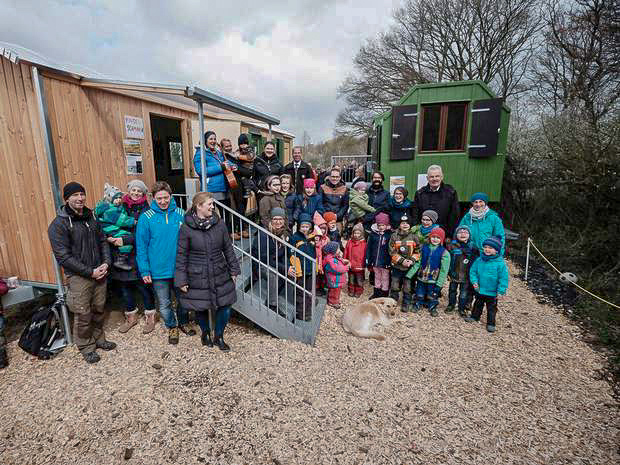  Waldkindergarten weiht neue Bauwagen ein › SPD Rheinbach Motiv 